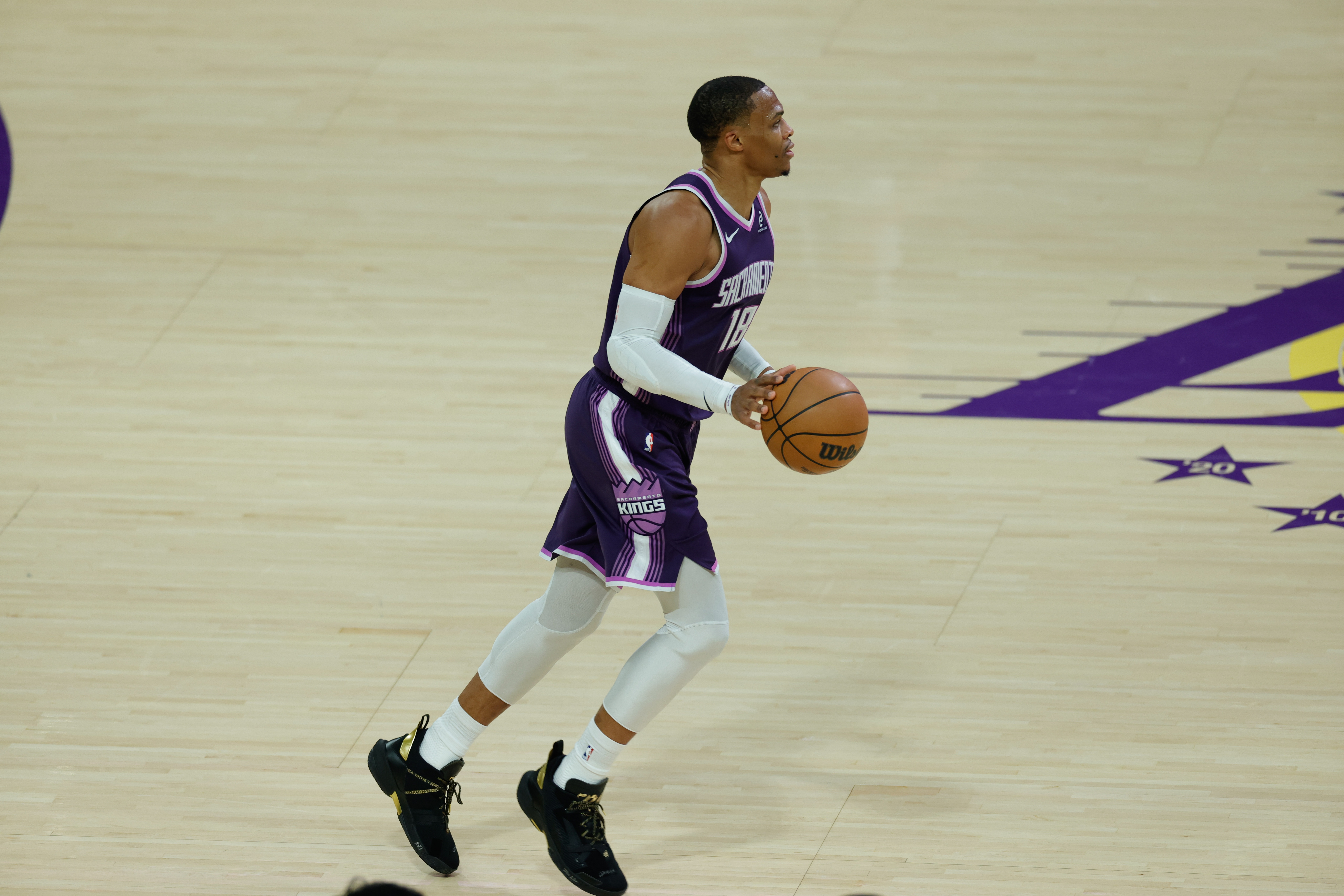 控卫得分榜TOP20！威少登顶 库里紧追 现役7人 保罗与58缘分难解