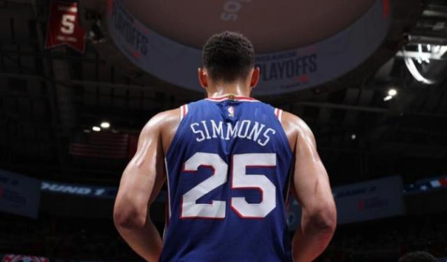 开云平台-【早报】曼联考虑解雇索帅已接触孔蒂，齐祖无意出山