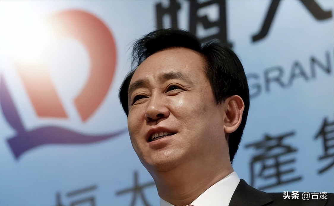 开云入口-彻底瘫痪！两年了为何许家印迟迟不判刑？真相比你想象的更复杂
